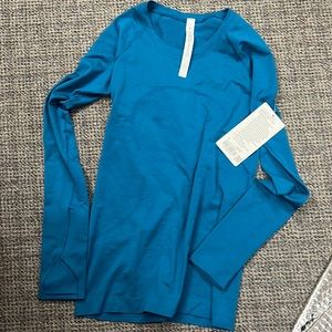New with tags.  LuluLemon Swiftly Tech Long Sleeve 2.0